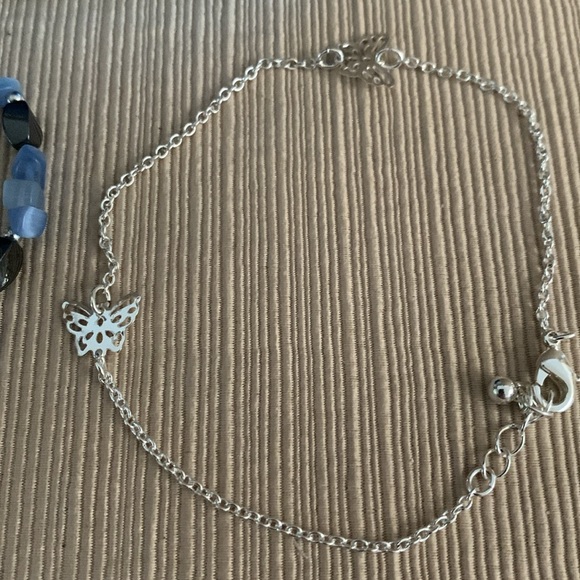 Avon anklet Bracelet - Picture 3 of 6